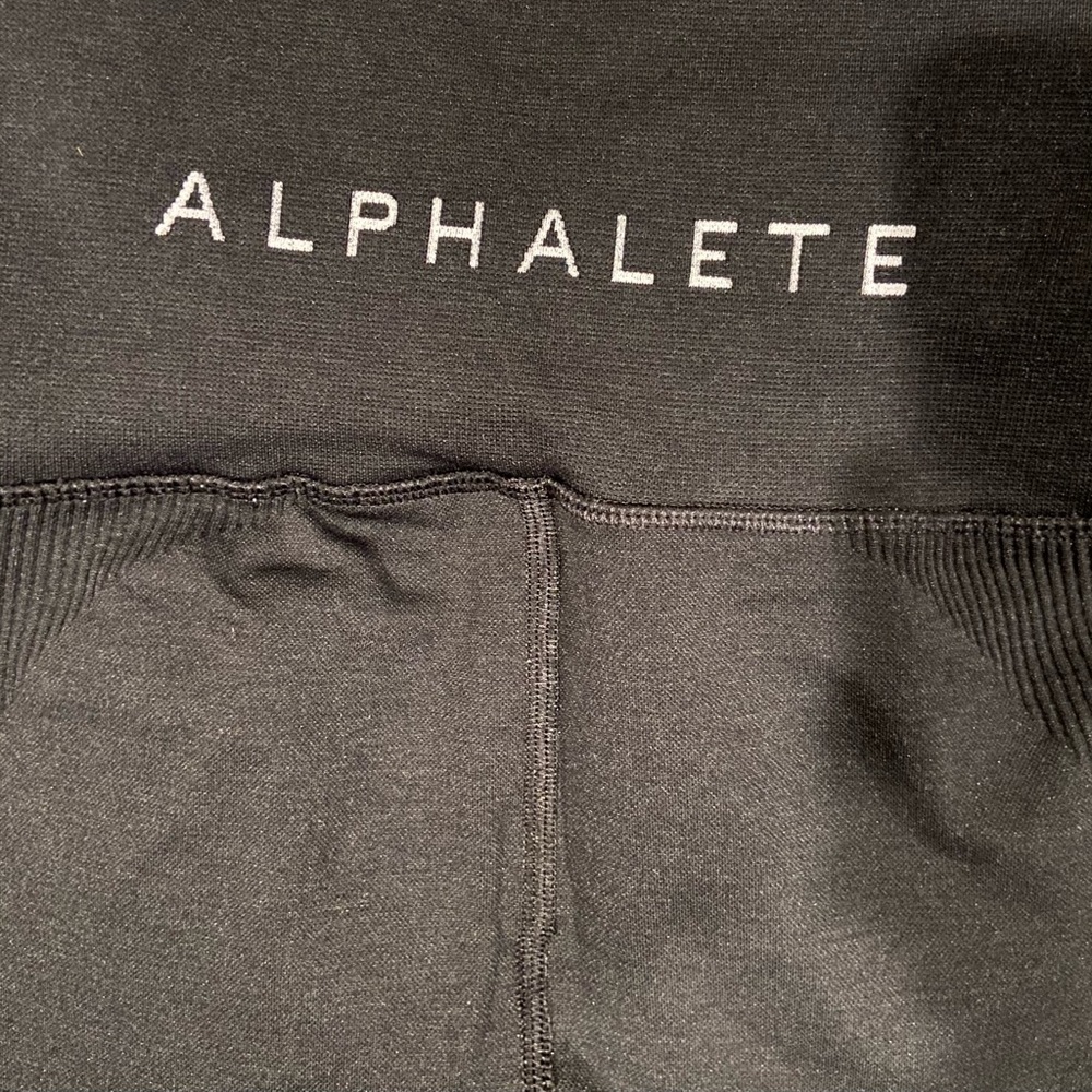 Alphalete halo leggings black size small!